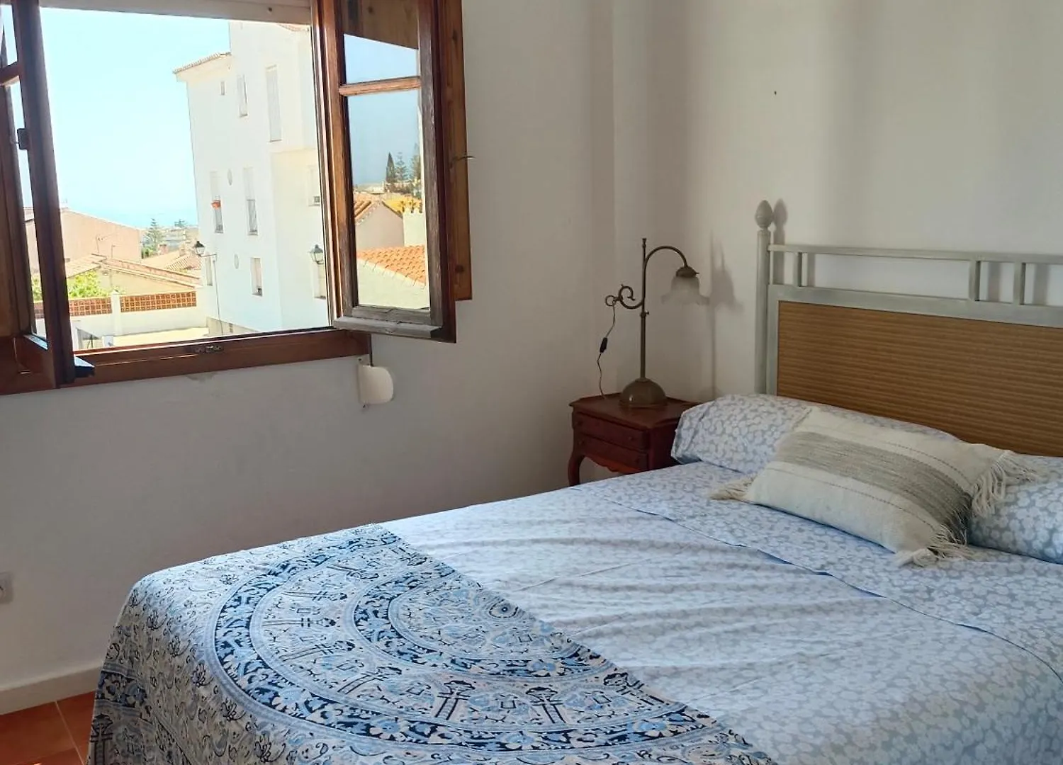 Apartamento En Malaga A 10 Minutos De La Playa Con Vistas Al Mar Rincón de la Victoria Spanje